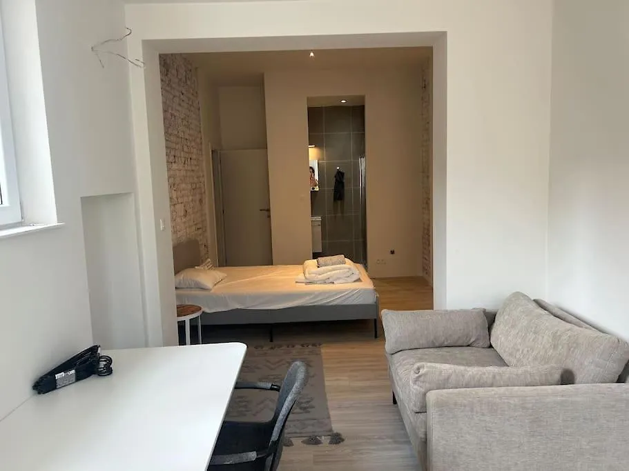 Exceptional 600 M2 Spacious 12Bd 12Ba Vila Bruxelas 0*,