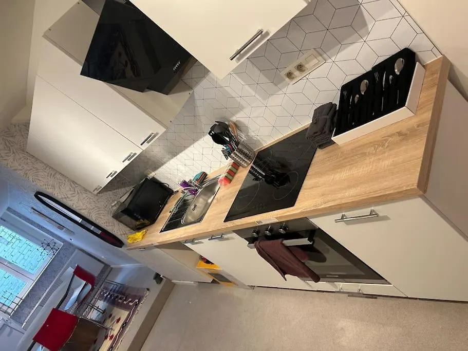 Exceptional 600 M2 Spacious 12Bd 12Ba Vila Bruxelas Villa